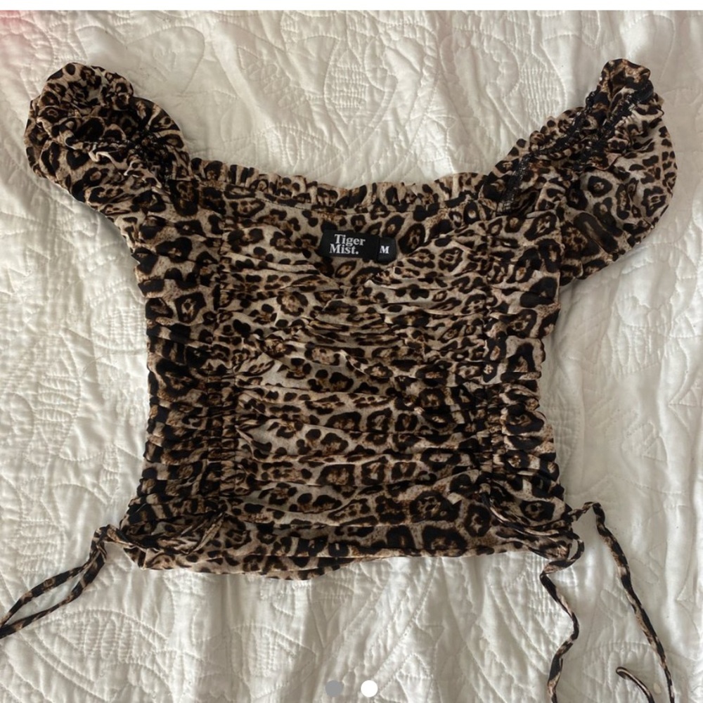 Tiger Mist Leopard Top 🤍